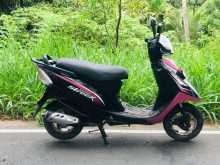 https://riyasewana.com/uploads/tvs-streak-28957234253.jpg