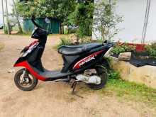 https://riyasewana.com/uploads/tvs-streak-291207484513.jpg