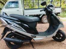 https://riyasewana.com/uploads/tvs-streak-291456054983.jpg