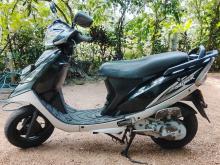 https://riyasewana.com/uploads/tvs-streak-291456346814.jpg