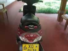 https://riyasewana.com/uploads/tvs-streak-308041713512.jpg