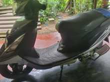 https://riyasewana.com/uploads/tvs-streak-3117273113073.jpg