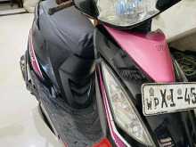https://riyasewana.com/uploads/tvs-streak-321021422972.jpg