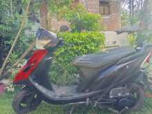https://riyasewana.com/uploads/tvs-streak-517131713282.jpg