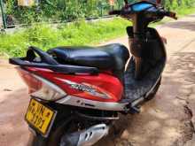 https://riyasewana.com/uploads/tvs-streak-710574413762.jpg