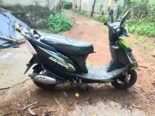 https://riyasewana.com/uploads/tvs-streak-88231013493.jpg