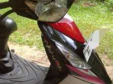 https://riyasewana.com/uploads/tvs-strecik-161206514963.jpg