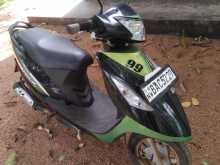 https://riyasewana.com/uploads/tvs-streck-13838494342.jpg