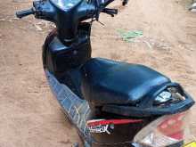 https://riyasewana.com/uploads/tvs-streck-41130554452.jpg