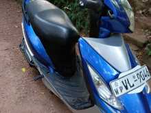 https://riyasewana.com/uploads/tvs-strik-519104813882.jpg