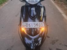 TVS ZEST 2016 Motorbike