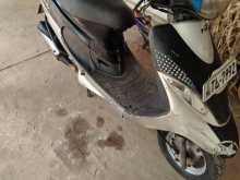 https://riyasewana.com/uploads/tvs-t-vs-51808324442.jpg