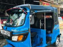 TVS King 2016 Three Wheel