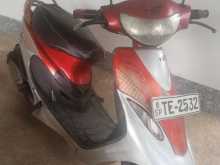 https://riyasewana.com/uploads/tvs-tvs-91128024593.jpg