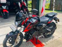 https://riyasewana.com/uploads/tvs-tvs-apache-1517201413314.jpg