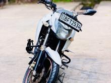 TVS Apache RTR 200 2017 Motorbike