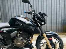 TVS Apache 200 2016 Motorbike