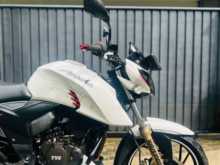 TVS Apache 200 2017 Motorbike