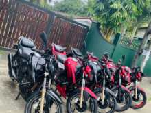 https://riyasewana.com/uploads/tvs-tvs-apache-258324613662.jpg