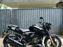 TVS Apache 200 2017 Motorbike