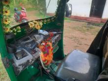https://riyasewana.com/uploads/tvs-tvs-king-141427256296.jpg