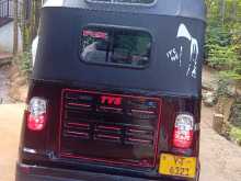 https://riyasewana.com/uploads/tvs-tvs-king-17832274482.jpg