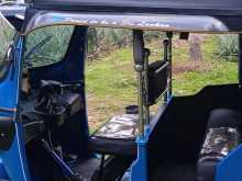 TVS King 2014 Three Wheel