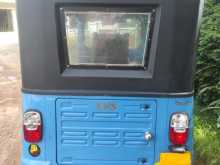 https://riyasewana.com/uploads/tvs-tvs-king-2017-1818250412242.jpg