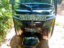 TVS KING 2012 Three Wheel