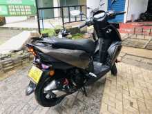 https://riyasewana.com/uploads/tvs-tvs-ntorq-281518044623.jpg