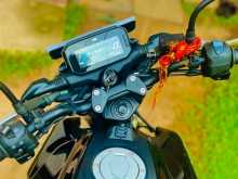 https://riyasewana.com/uploads/tvs-tvs-raider-2521544513144.jpg