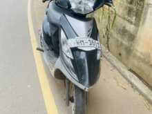 TVS Scooty Streak 2009 Motorbike