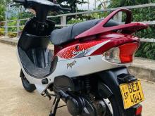 https://riyasewana.com/uploads/tvs-tvs-scooty-2511153324303.jpg