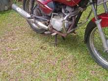 https://riyasewana.com/uploads/tvs-tvs-start-291717494362.jpg