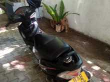 https://riyasewana.com/uploads/tvs-tvs-streak-139142413762.jpg