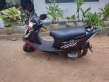 https://riyasewana.com/uploads/tvs-tvs-streak-2622441513154.jpg