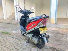 https://riyasewana.com/uploads/tvs-tvs-streak-4916004892.jpg