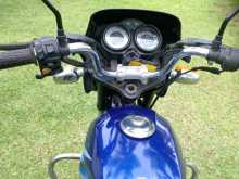 https://riyasewana.com/uploads/tvs-tvs-victor-1014295013864.jpg
