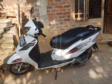 https://riyasewana.com/uploads/tvs-tvs-wego-19846181367377.jpg