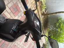 https://riyasewana.com/uploads/tvs-tvs-wego-3016231413373.jpg