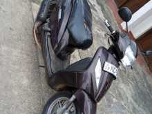 https://riyasewana.com/uploads/tvs-vego-29003913763.jpg