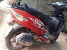 https://riyasewana.com/uploads/tvs-vego-81355491103.jpg