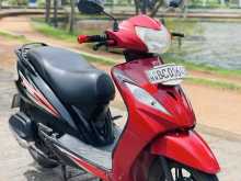 https://riyasewana.com/uploads/tvs-wego-1115104422692.jpg