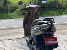 https://riyasewana.com/uploads/tvs-wego-111618101276.jpg