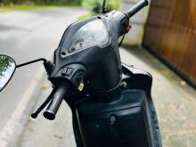 https://riyasewana.com/uploads/tvs-wego-121448206436.jpg