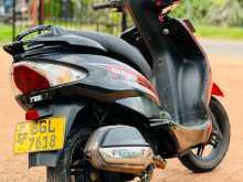 https://riyasewana.com/uploads/tvs-wego-122101344043.jpg