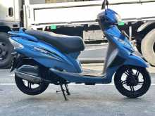 https://riyasewana.com/uploads/tvs-wego-1714183222123.jpg