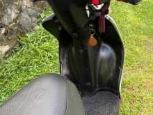 https://riyasewana.com/uploads/tvs-wego-1719065113664.jpg