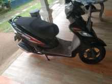 https://riyasewana.com/uploads/tvs-wego-1913494713152.jpg