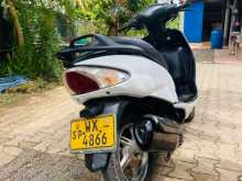 https://riyasewana.com/uploads/tvs-wego-2011492313502.jpg